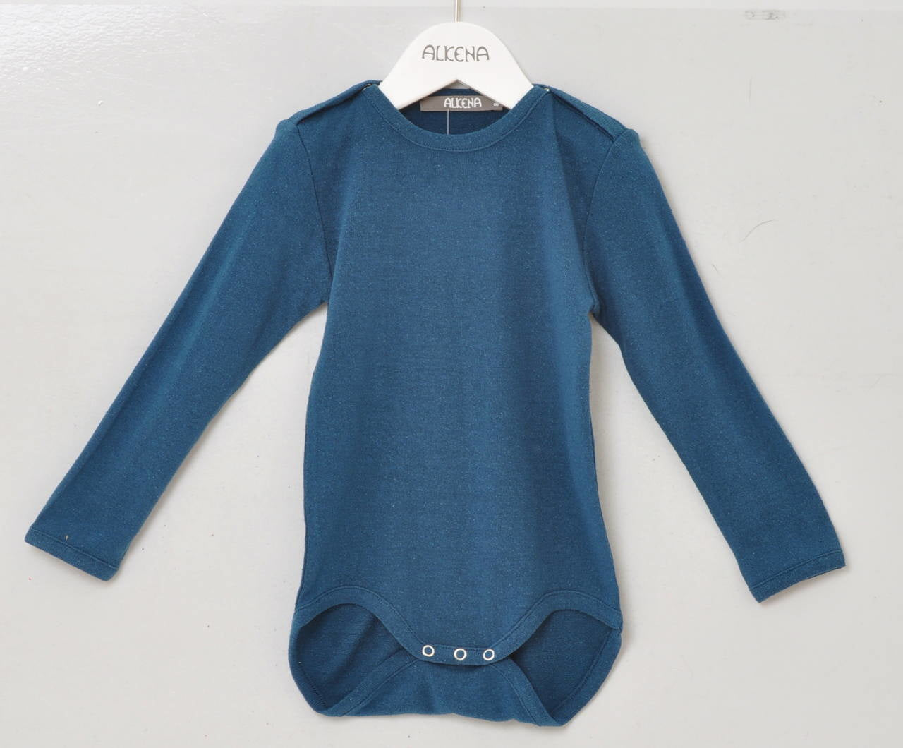 Alkena Body langarm saphir mit Knöpfen an den Schulter – jetzt kaufen