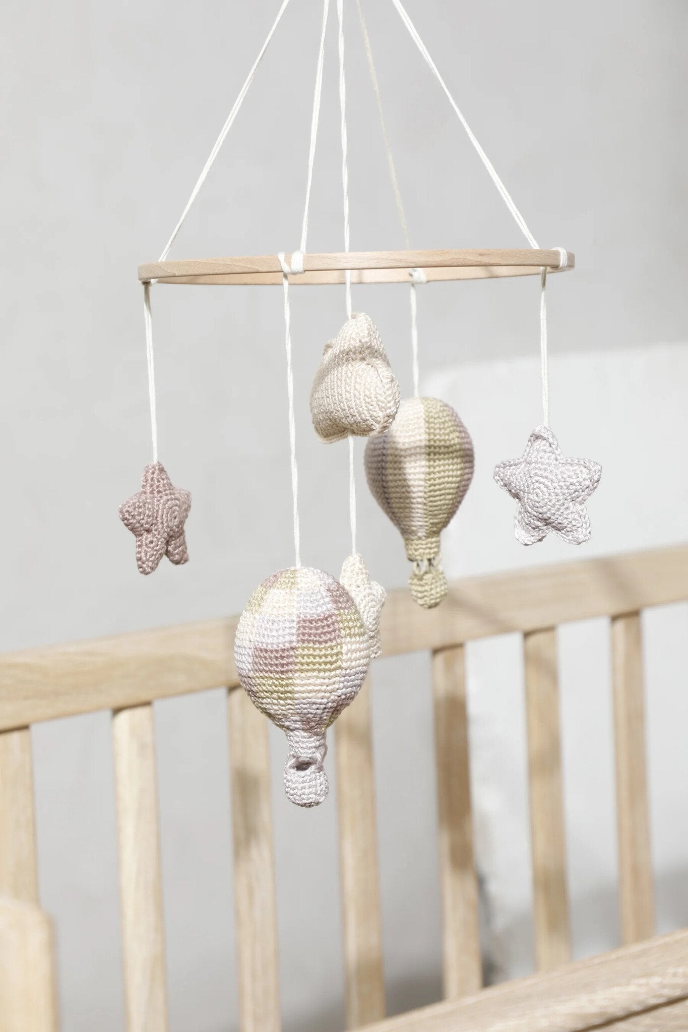 2 stories CAPPADOCIA Mobile Ballon gehäkelt – jetzt kaufen