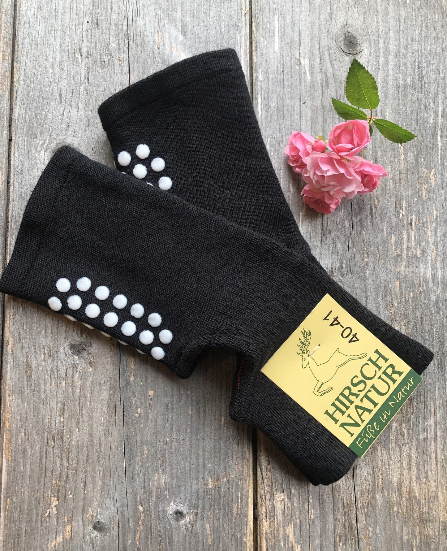 Hirsch Natur Yogasocke Biobaumwolle mit Noppen schwarz – jetzt kaufen